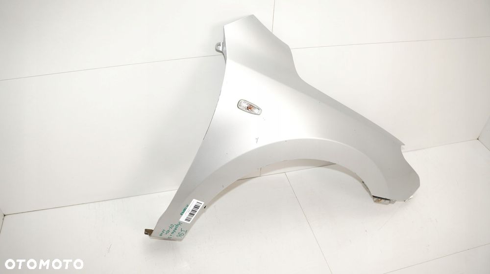 BŁOTNIK PRAWY PRZÓD HYUNDAI I30 07-10R 2R - 4