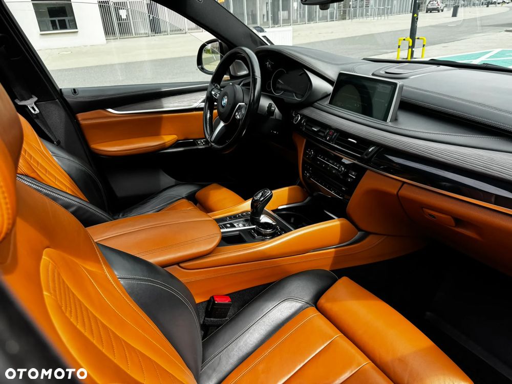 BMW X6 xDrive50i - 35