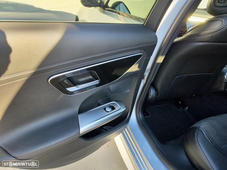 Mercedes-Benz C 300 e AMG Line - 20