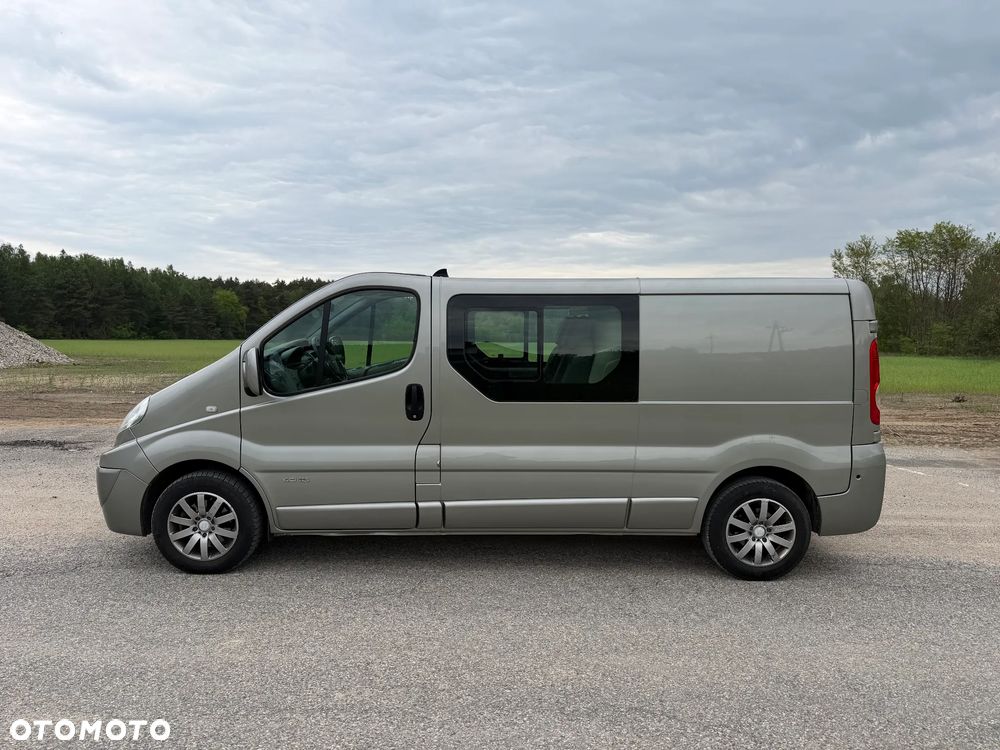 Renault TRAFIC*L2H1*2012*Klimatronik*6osób*bardzo zadbane auto - 4