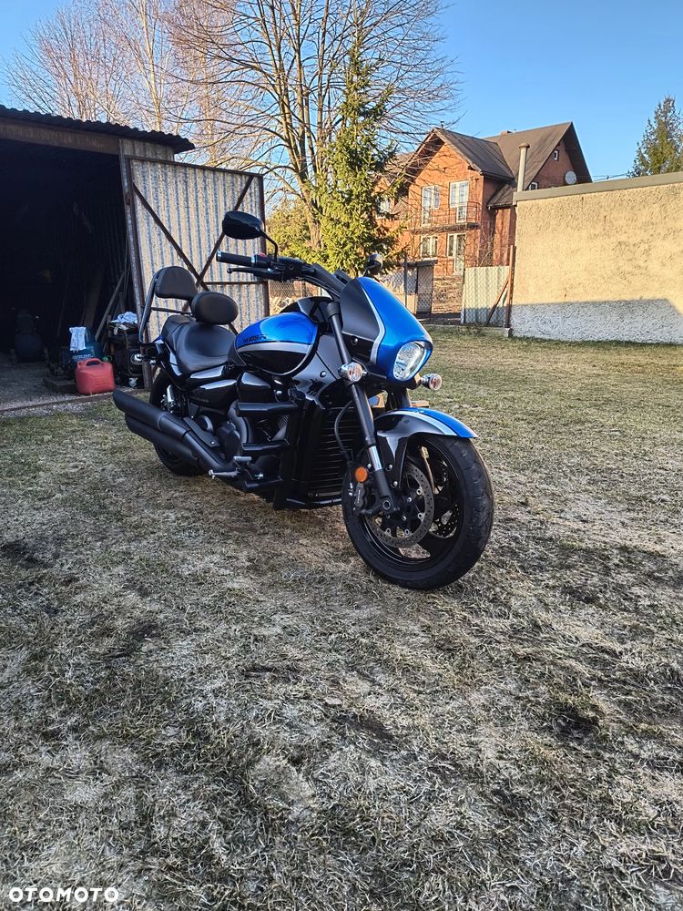 Suzuki Boulevard - 11