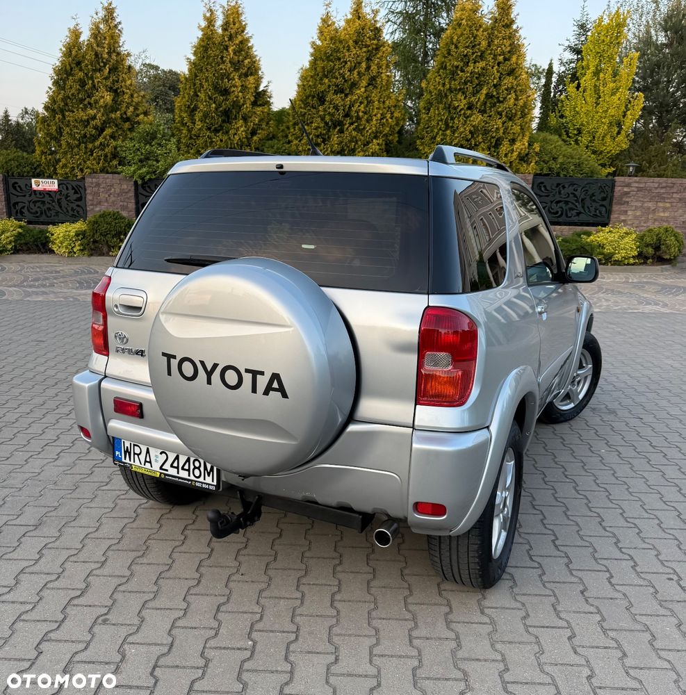 Toyota RAV4 2.0 VVT-i Sol - 11