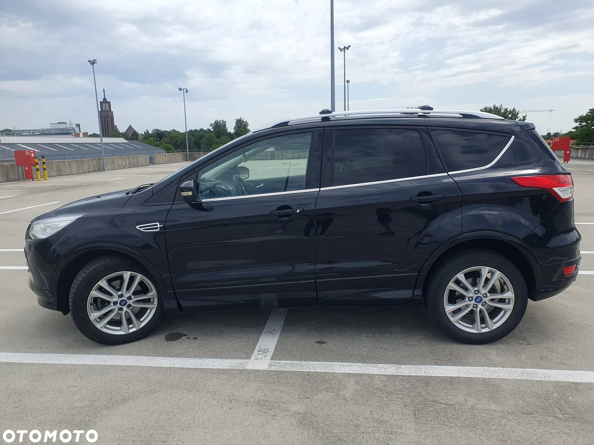Ford Kuga 2.0 TDCi 2x4 ST-Line - 13