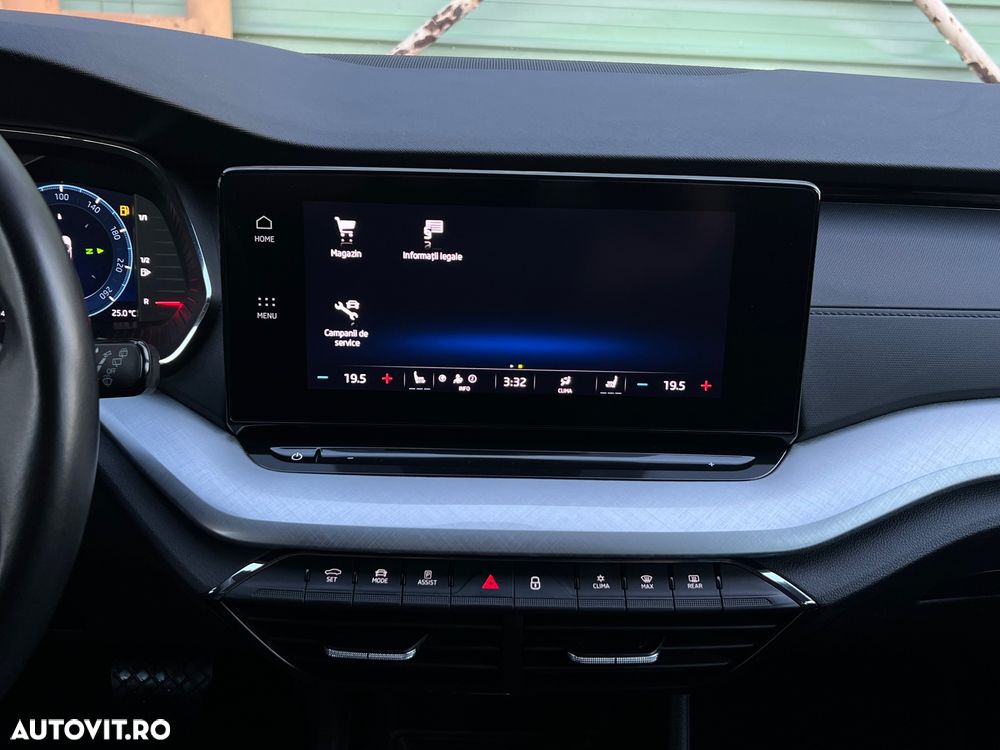 Skoda Octavia 2.0 TDI DSG Tour - 23