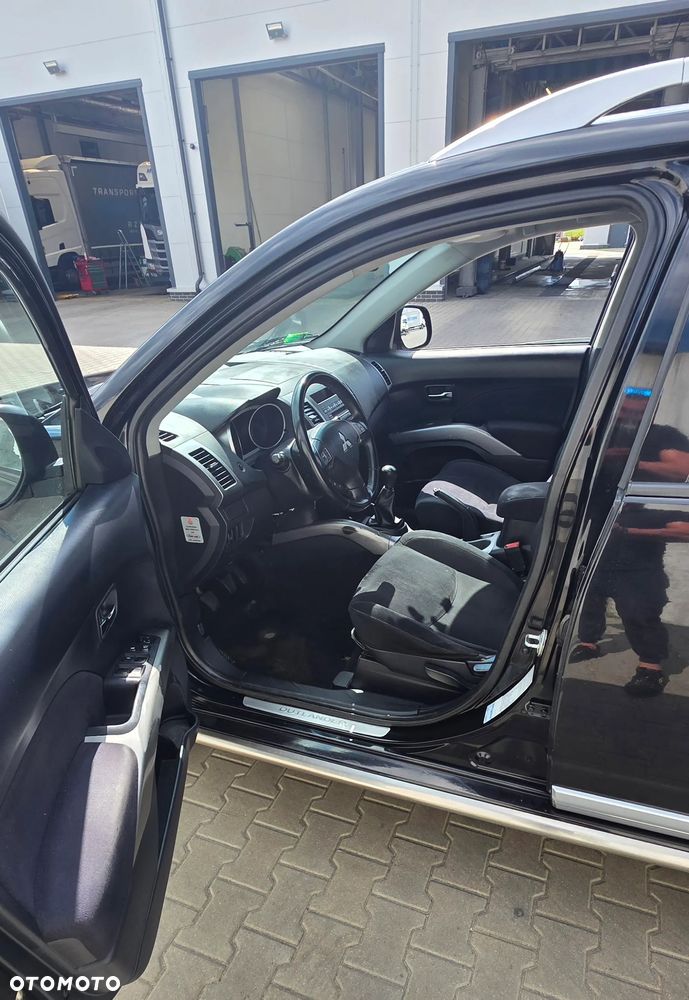 Mitsubishi Outlander 2.4 2WD - 10