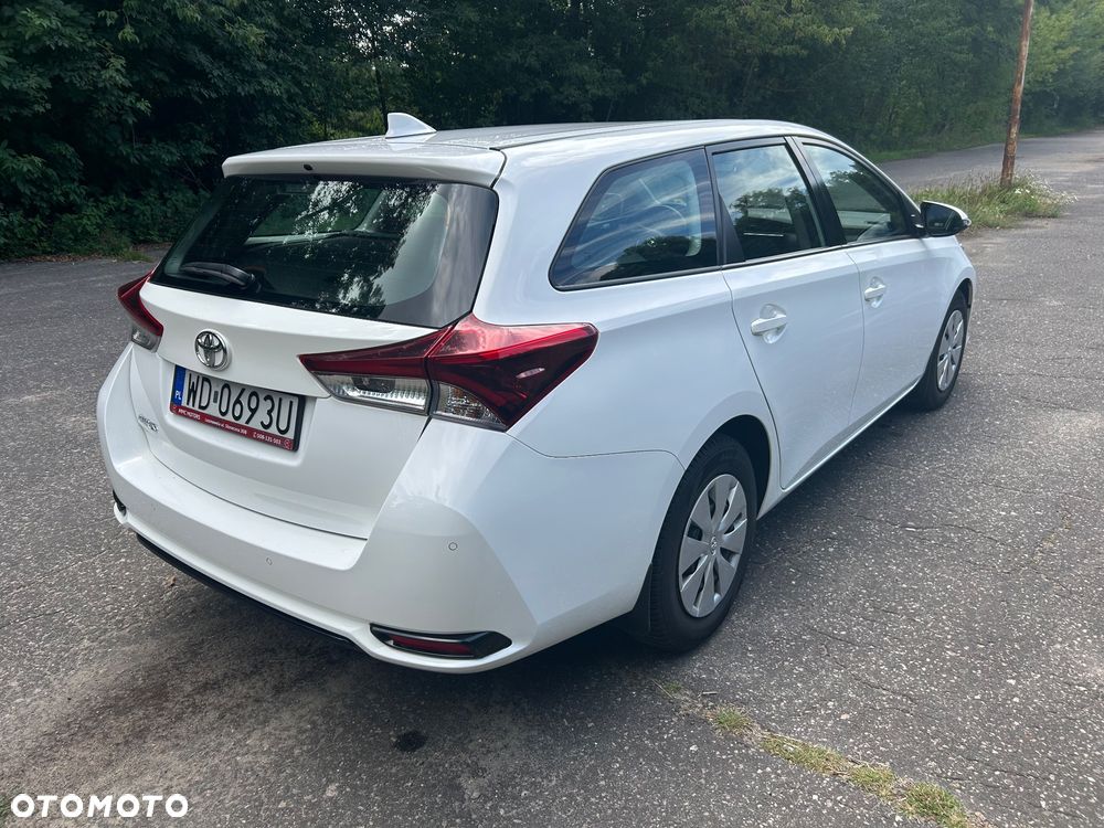 Toyota Auris 1.33 VVT-i Active - 5
