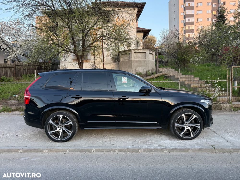 Volvo XC 90 - 1