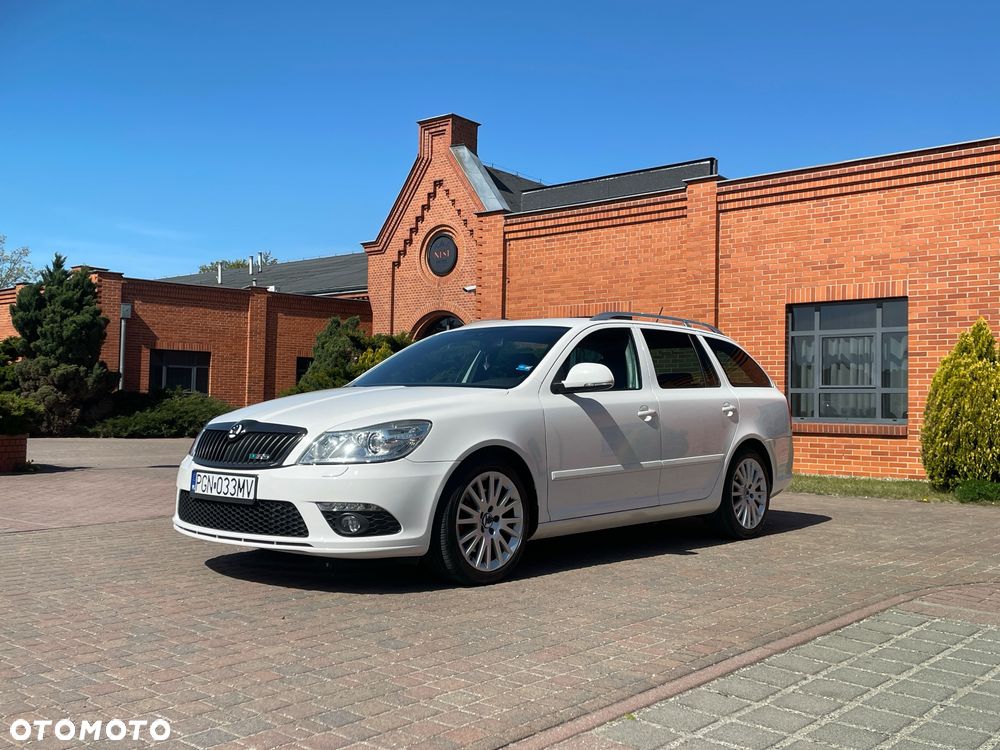 Skoda Octavia 2.0 TDI DPF RS - 1