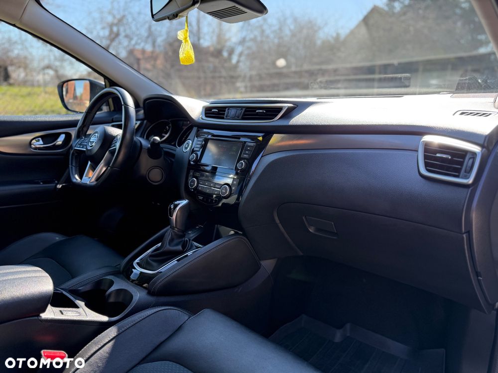 Nissan Qashqai 1.5 dCi Tekna+ DCT - 22
