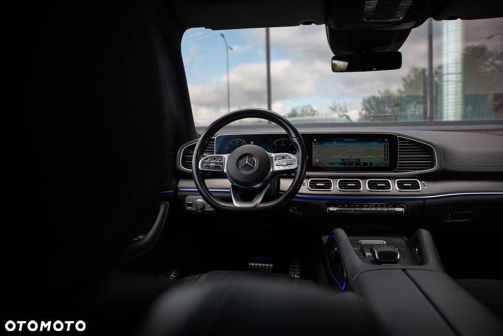 Mercedes-Benz GLE 300 d 4Matic 9G-TRONIC AMG Line - 29