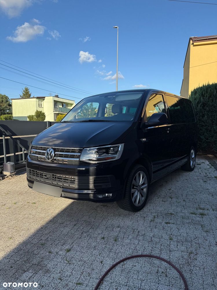 Volkswagen Multivan - 1
