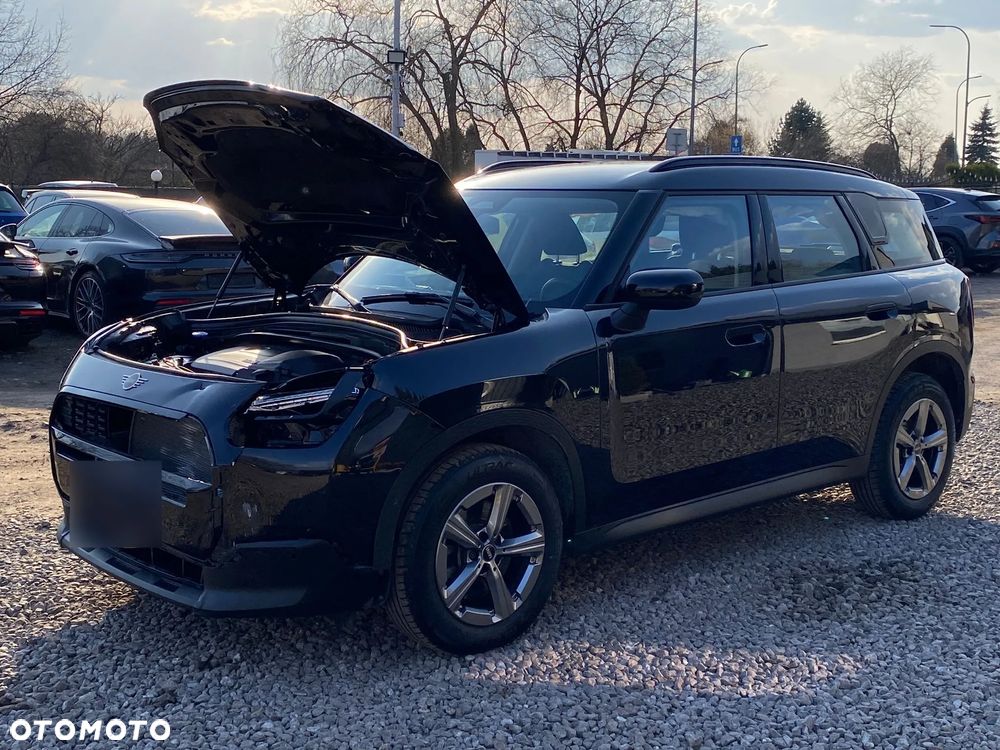 MINI Countryman ver-c-mhev-linia-essential - 11