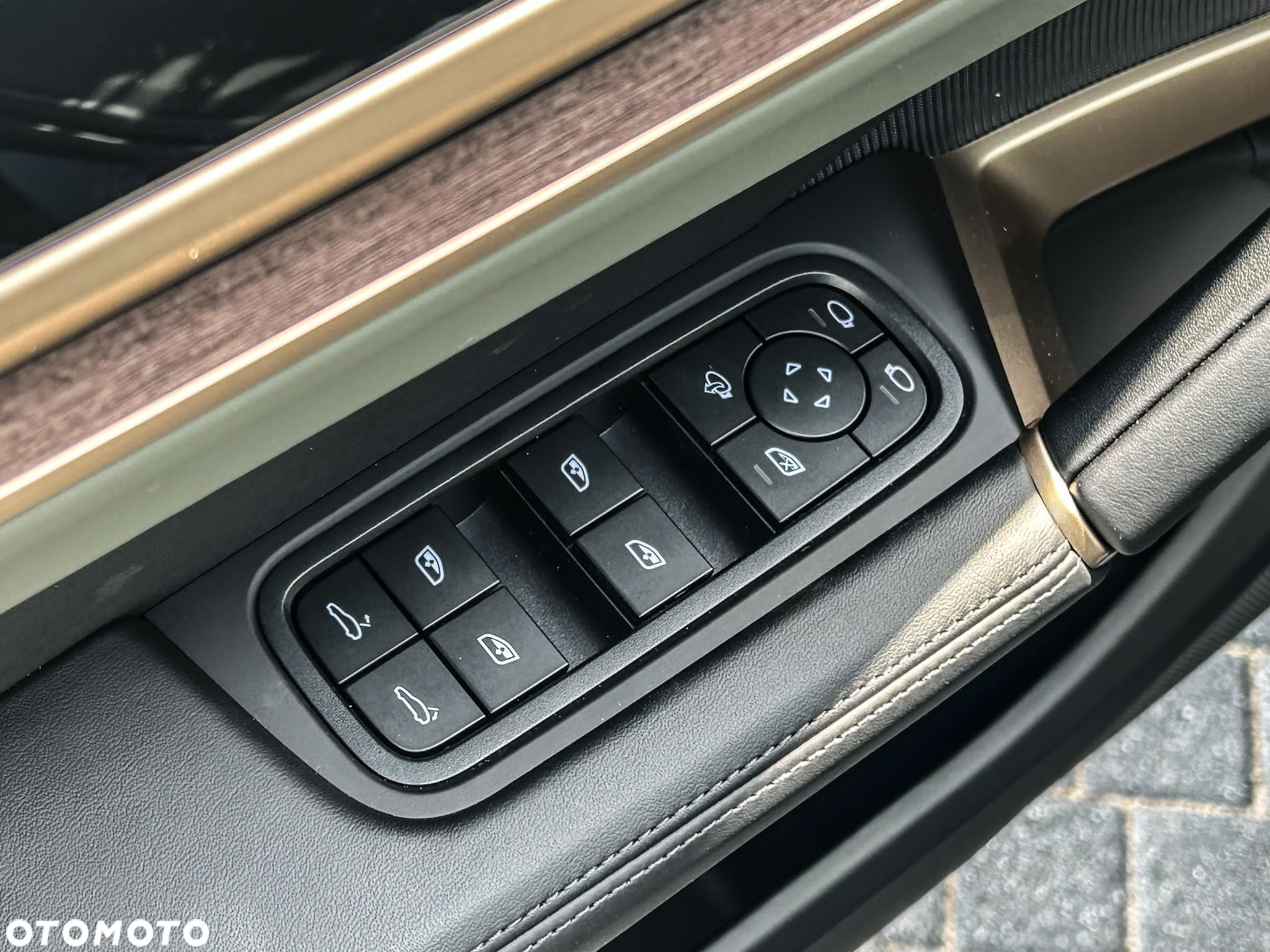 Porsche Cayenne S - 15
