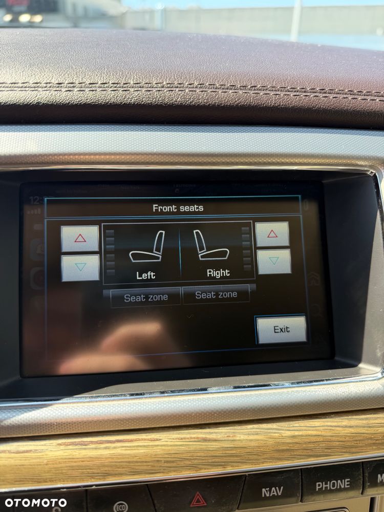 Jaguar XF 3.0 T AWD Premium Luxury - 19