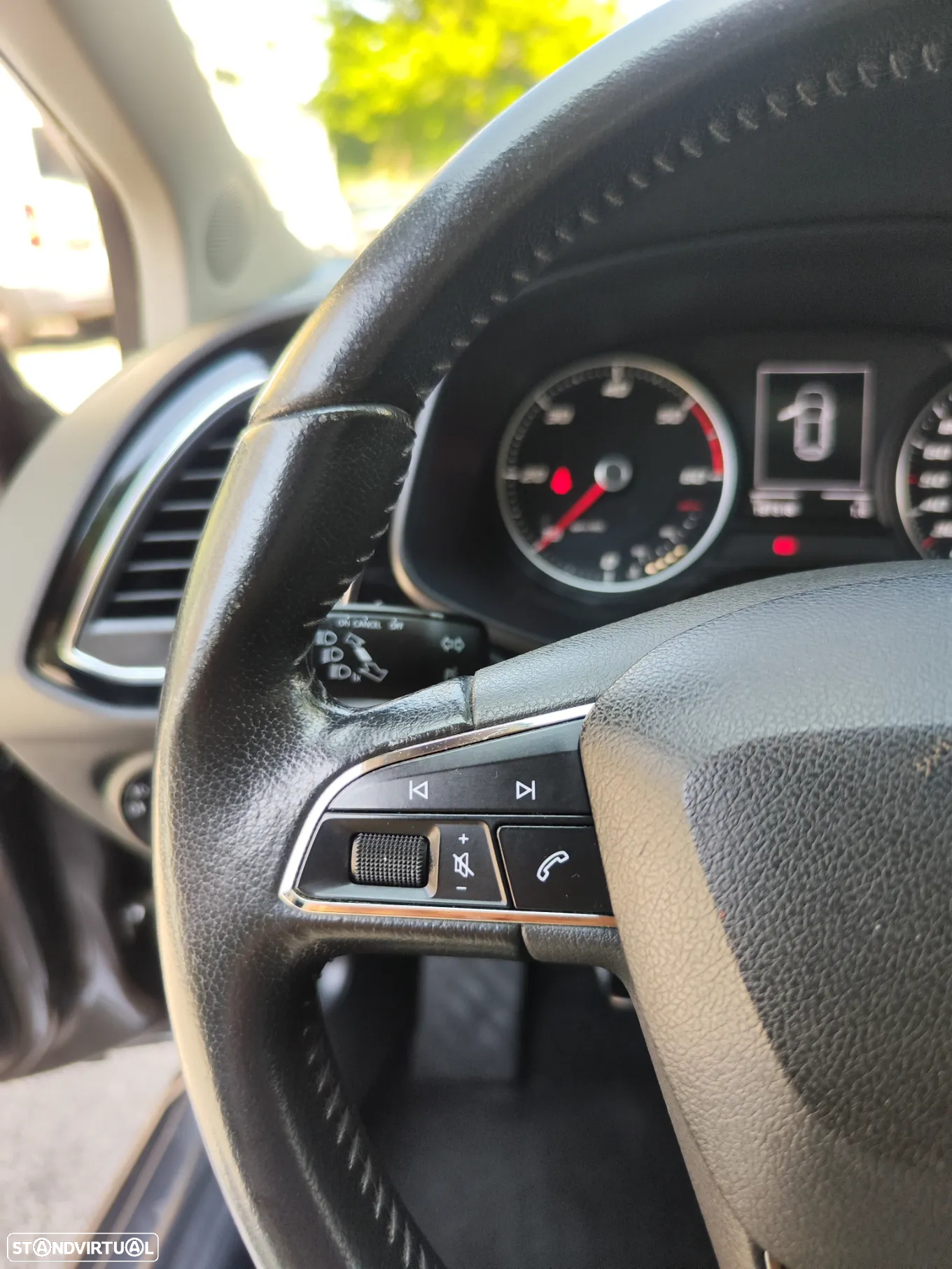 SEAT Leon ST 1.6 TDI Reference Ecomotive - 27