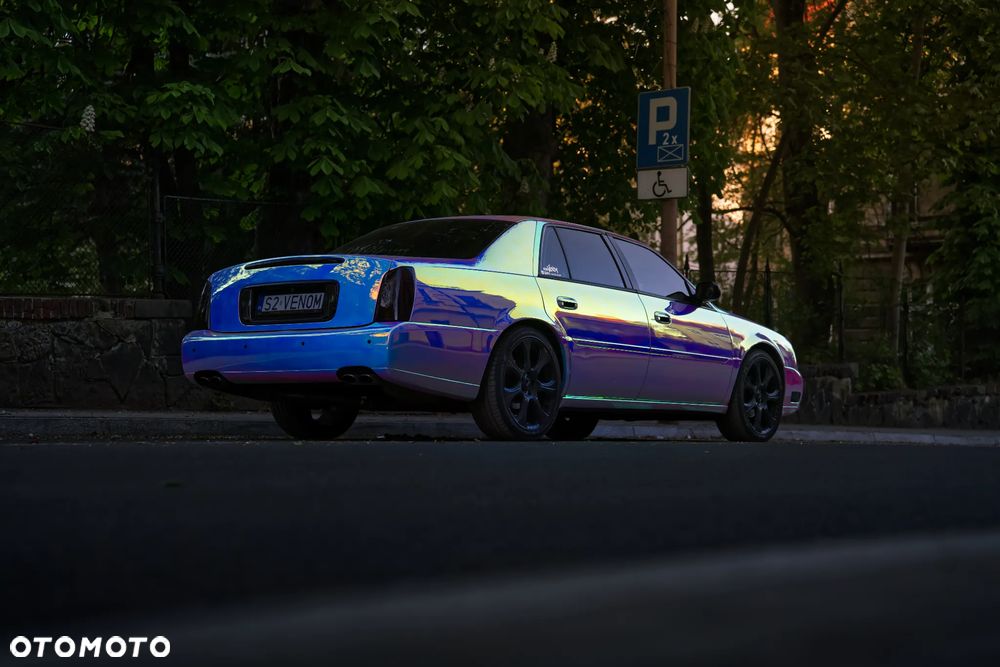 Cadillac Deville - 11