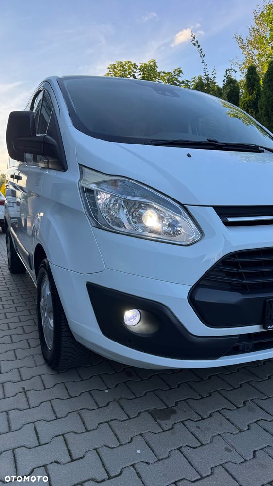 Ford Transit Custom L2H2 średni  xenon kamera idealny 2.2TDCI blaszak krótki L1H2 VAT FV faktura 23% 3 miejsca / osobowy blaszak podwójne drzwi z obu stron - 14