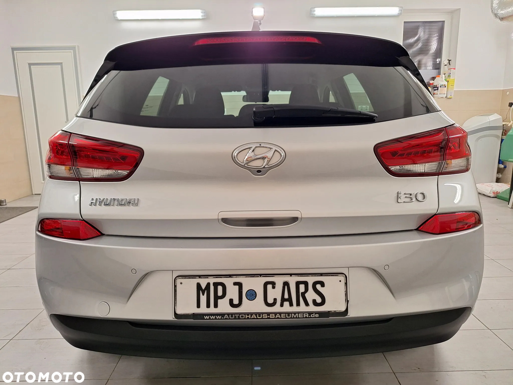 Hyundai i30 1.4 T-GDI Premiere Luxury - 11