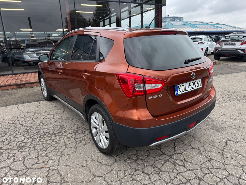 Suzuki SX4 S-Cross 1.0 T Premium 4WD - 10