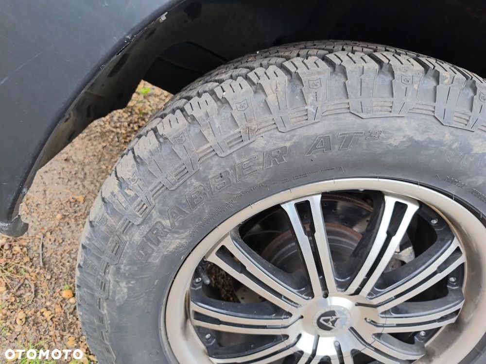 Dodge RAM 1500 5.7 4x4 - 8