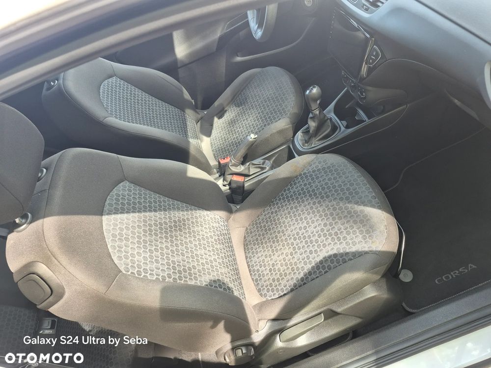 Opel Corsa 1.2 Cosmo - 19
