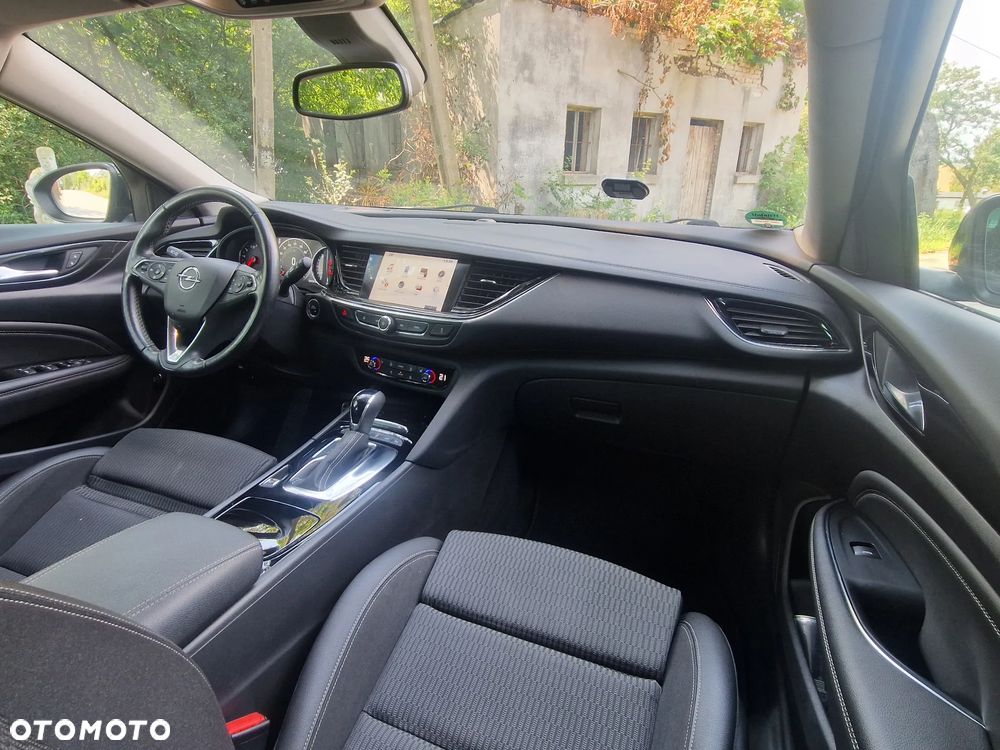 Opel Insignia 2.0 CDTI automatik Business Innovation - 11