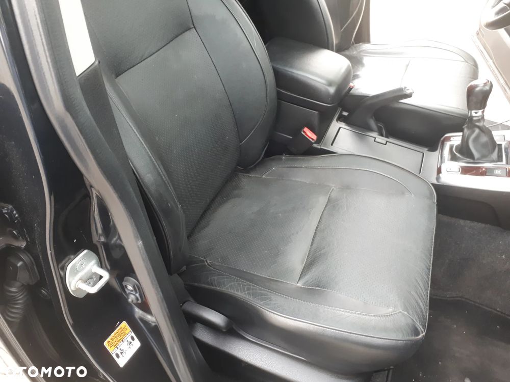 Suzuki Grand Vitara 2.0 Club Family - 23