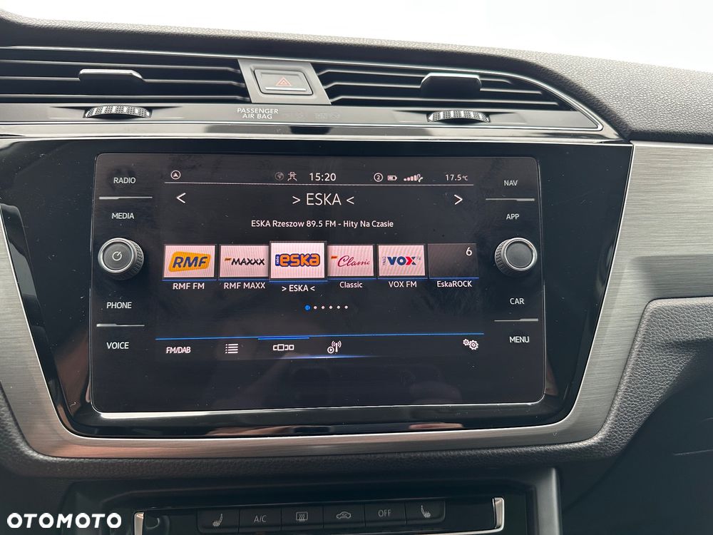 Volkswagen Touran 1.5 TSI EVO Comfortline DSG - 22