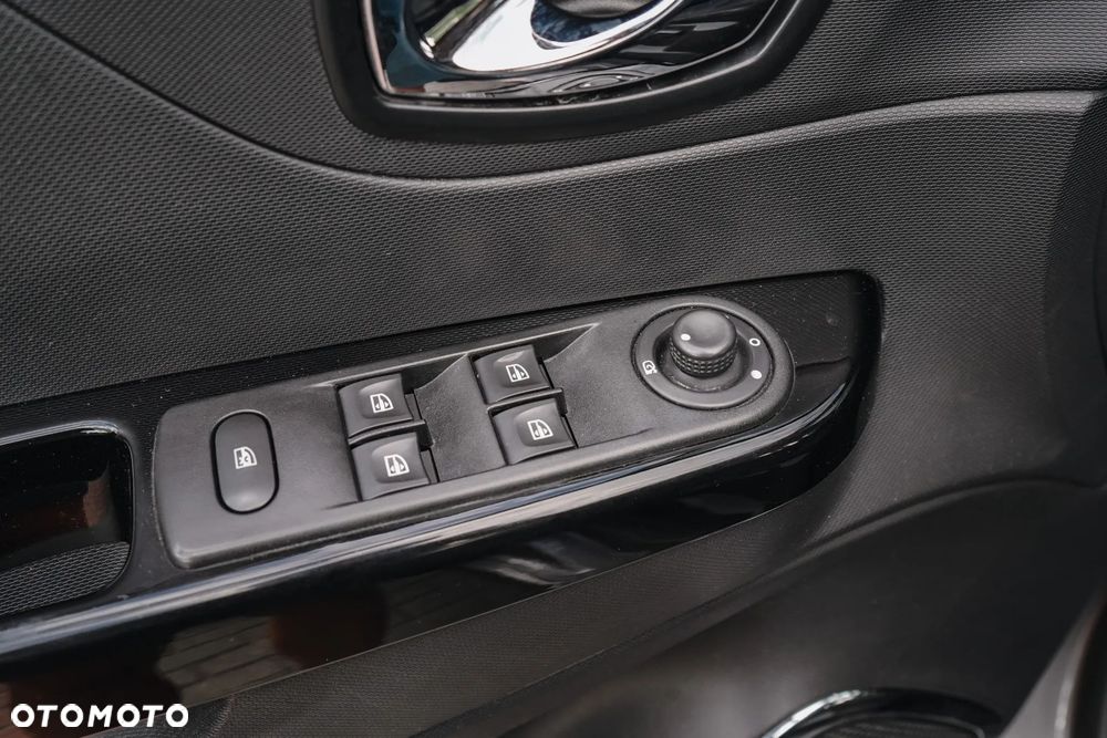 Renault Captur TCe 120 EDC Luxe - 29