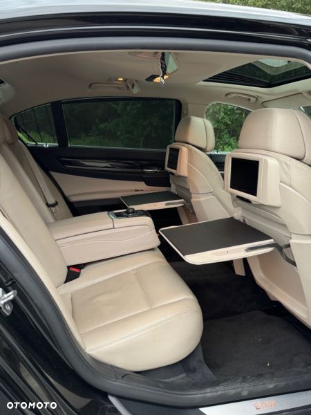 BMW Seria 7 730Ld - 14