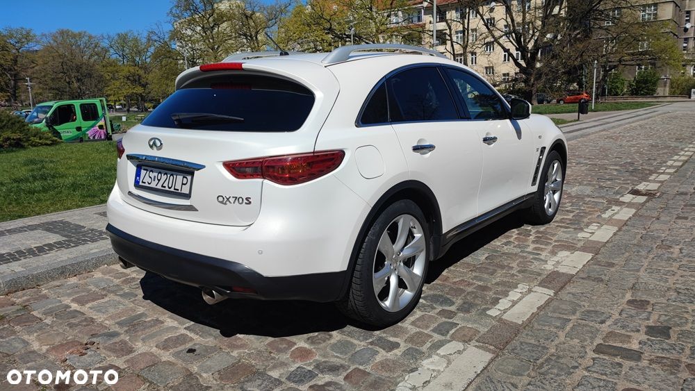 Infiniti QX70 3.7 S Premium - 7