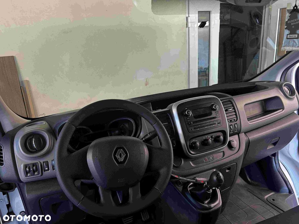 Renault TRAFIC - 8