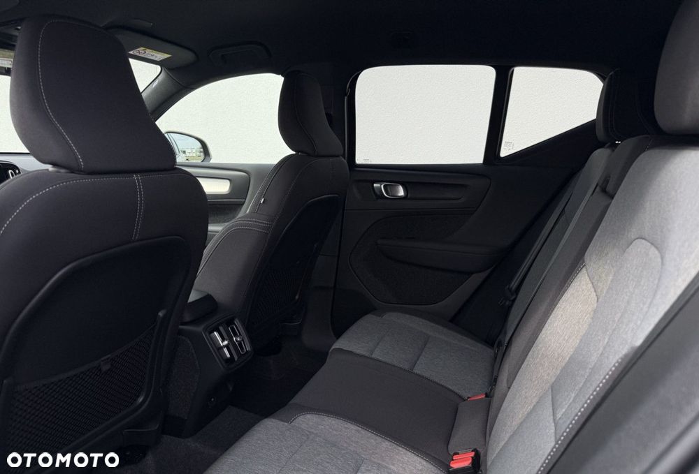 Volvo XC 40 - 12
