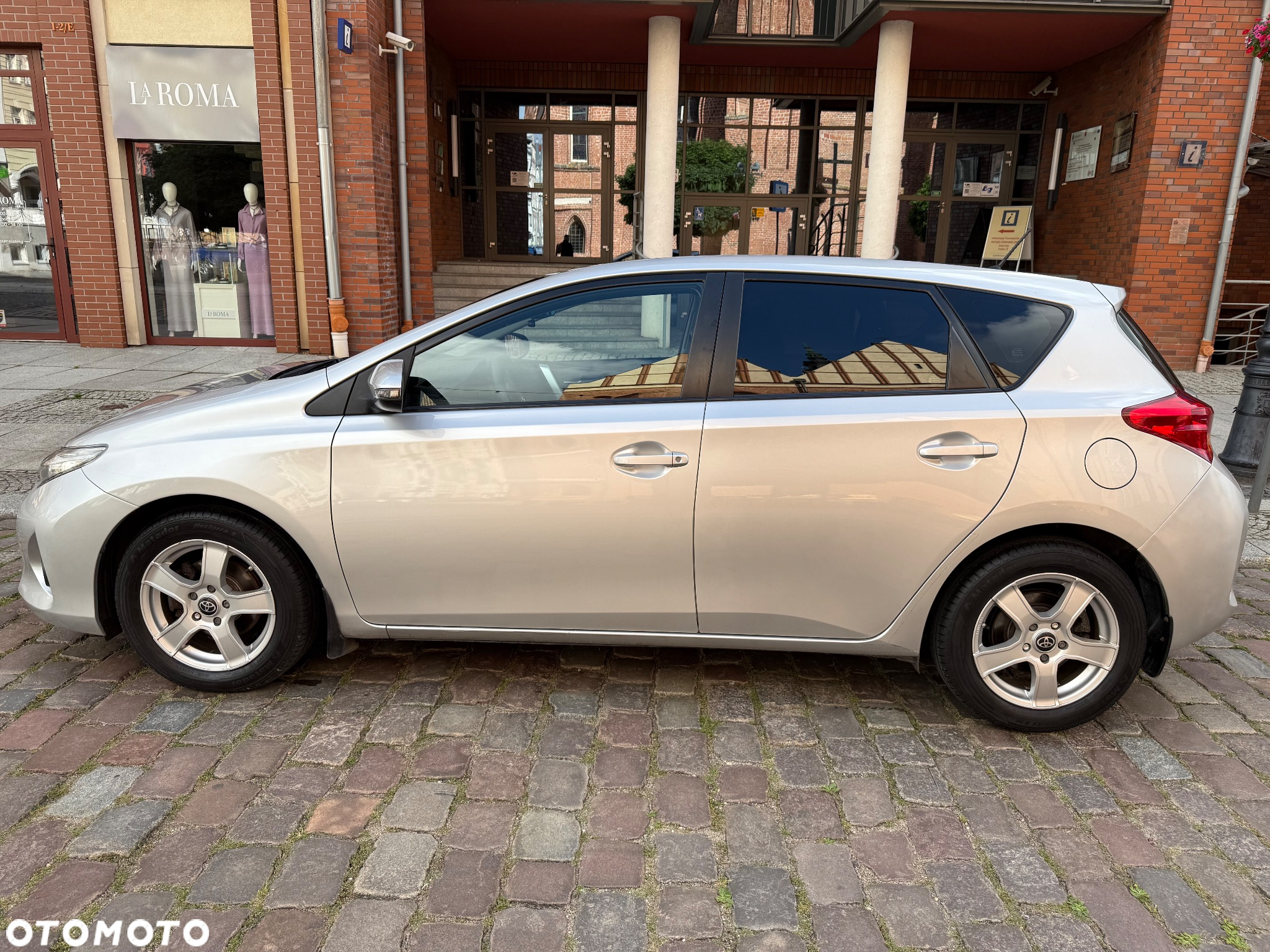Toyota Auris 1.33 VVT-i Active - 18