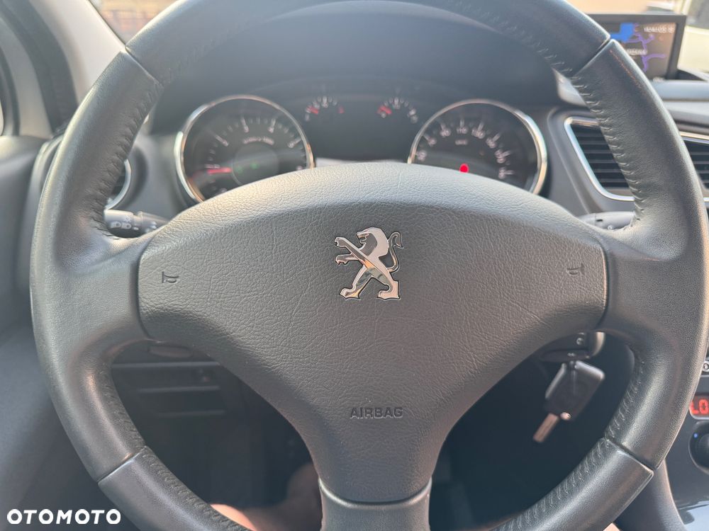 Peugeot 5008 120 VTi Active - 13