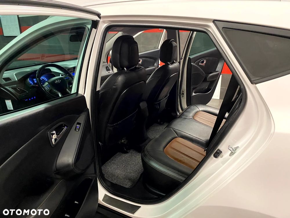 Hyundai ix35 1.6 GDI Premium 2WD - 18