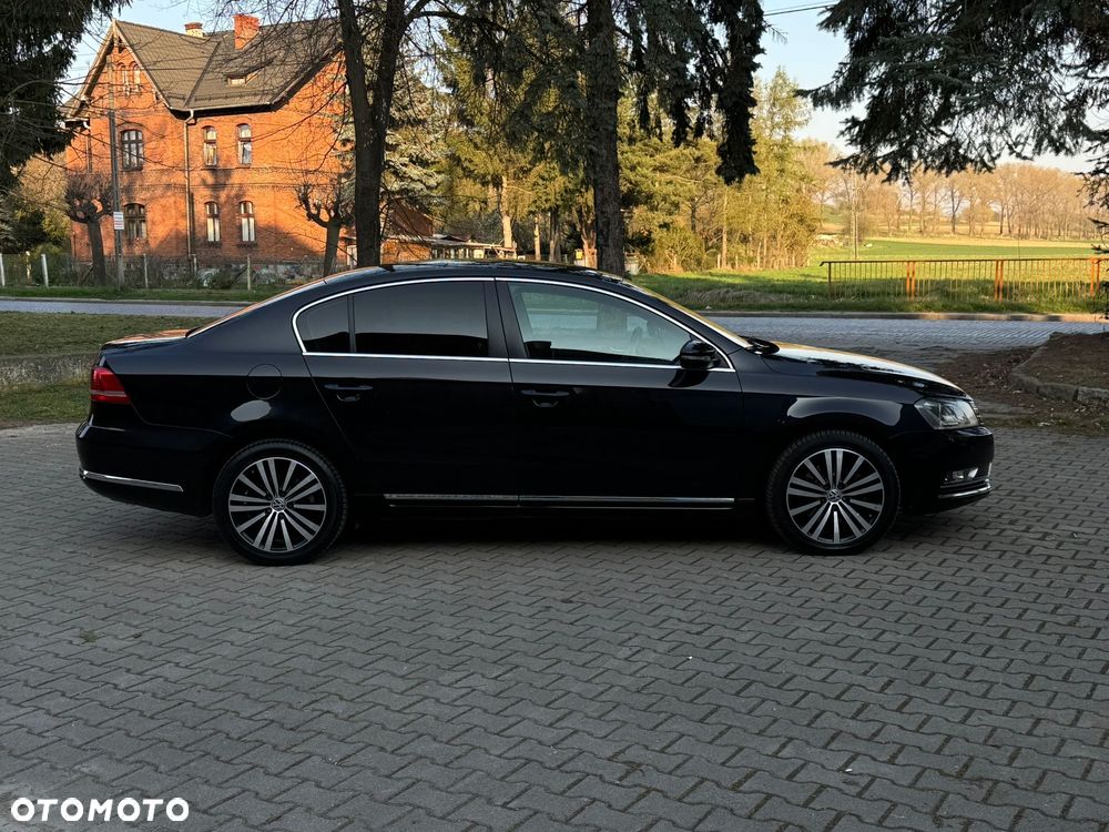 Volkswagen Passat 2.0 TDI Comfortline - 5