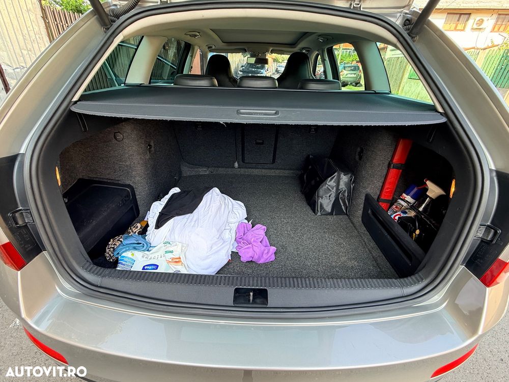 Skoda Octavia 1.6 TDI ELEGANCE DSG - 11