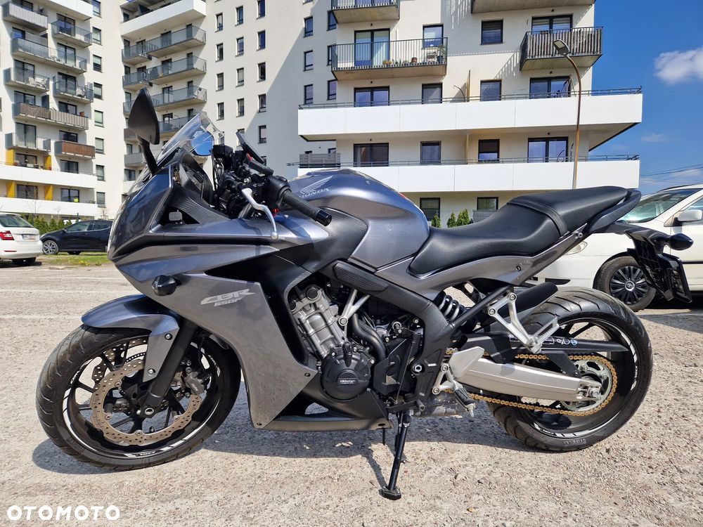 Honda CBR - 3