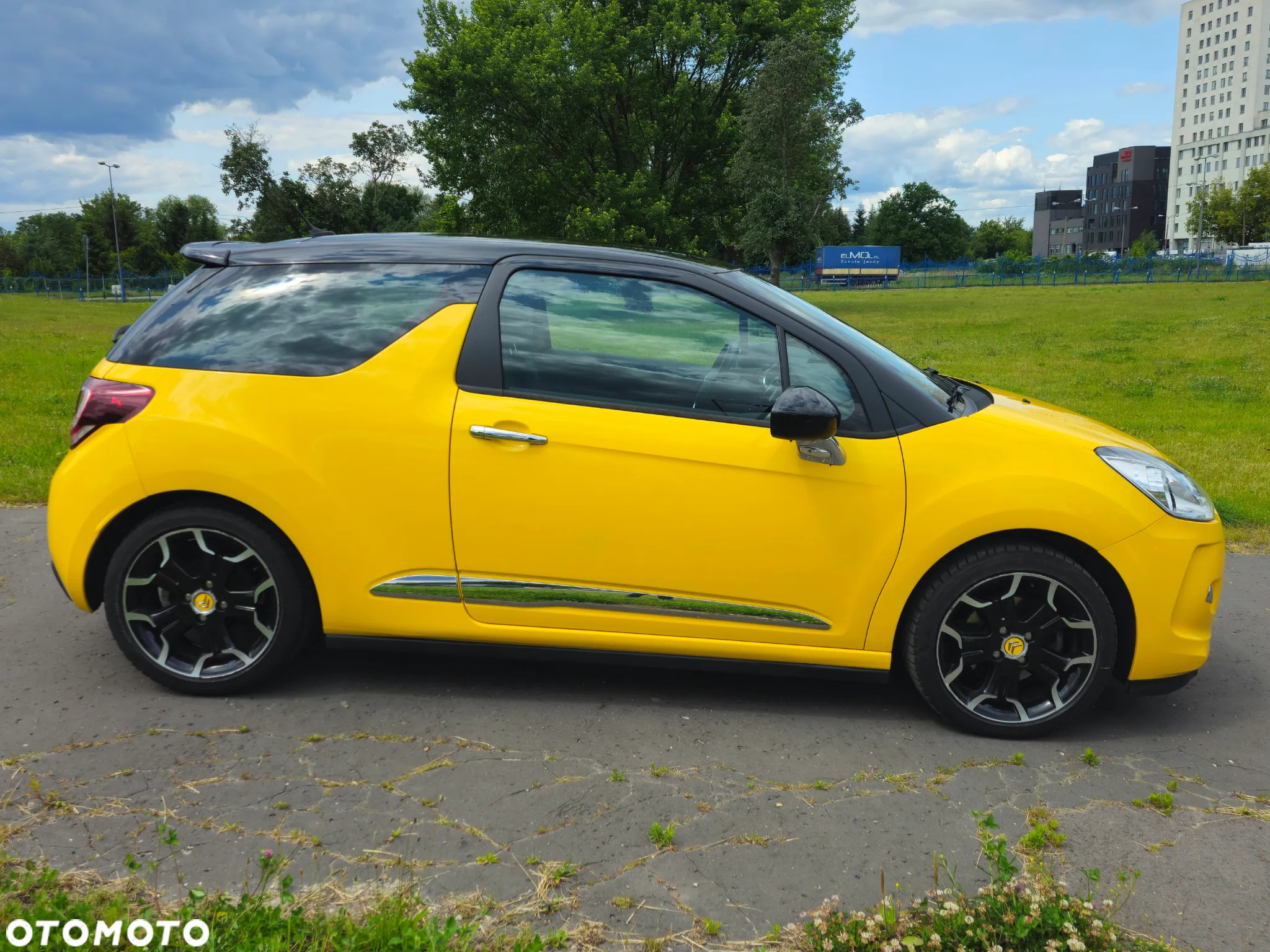 Citroën DS3 1.6 THP SportChic - 4