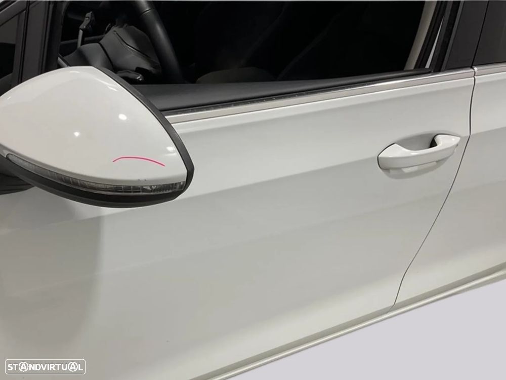 VW Golf 1.4 TSI e-Hybrid DSG - 17