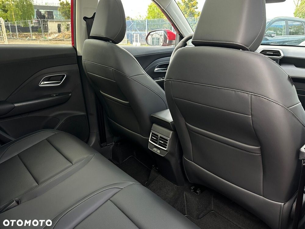 MG ZS Hybrid+ - 17