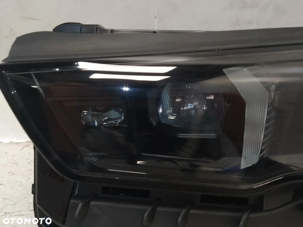 BMW 5 G60 G61 REFLEKTOR LAMPA PRZÓD PRZEDNIA LEWA FULL LED PRZETWORNICA KOMPLETNA BLACK ORYGINAŁ - 4