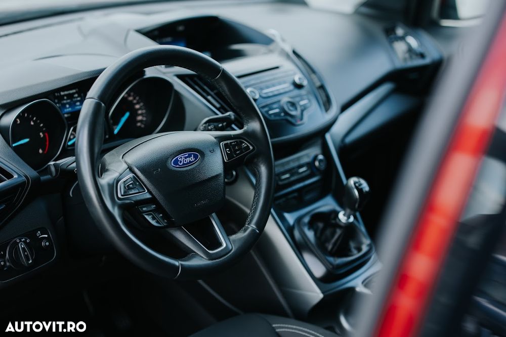 Ford Kuga 1.5 EcoBlue COOL&CONNECT - 10