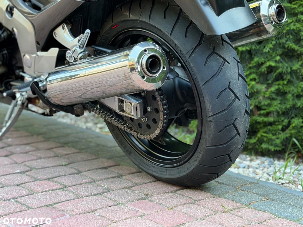 Kawasaki ZZR - 21
