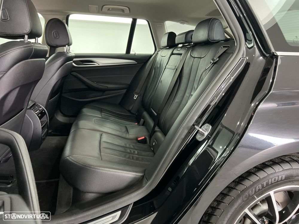 BMW 520 d Auto - 10