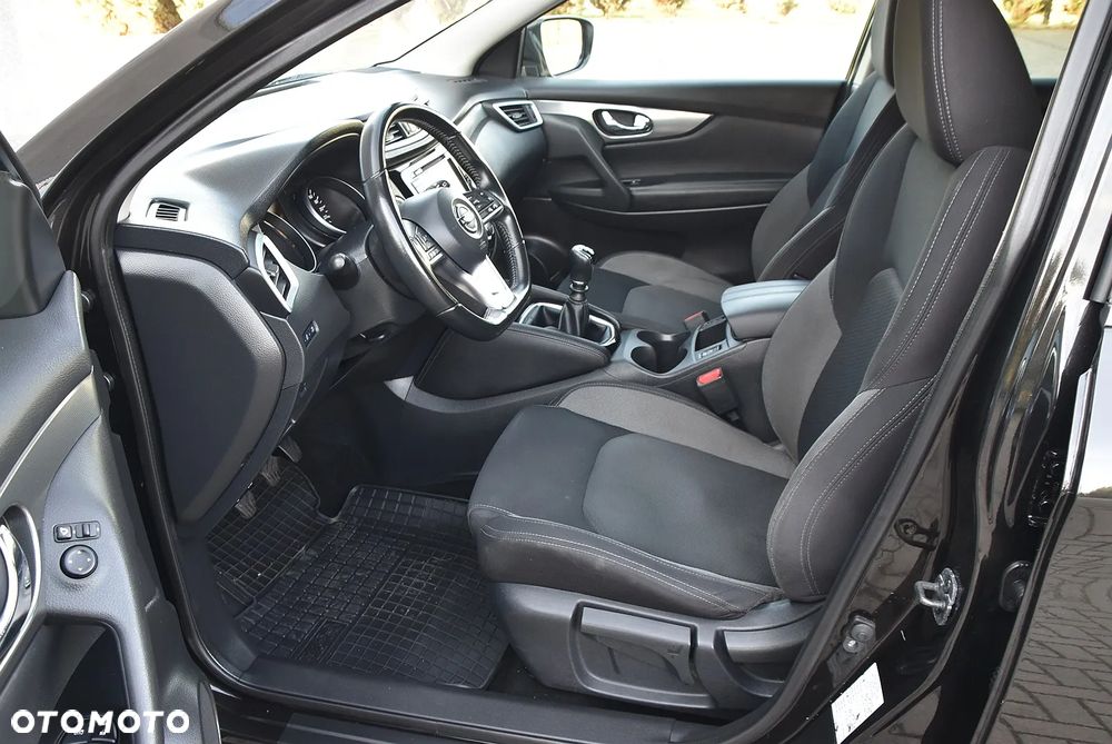 Nissan Qashqai - 27