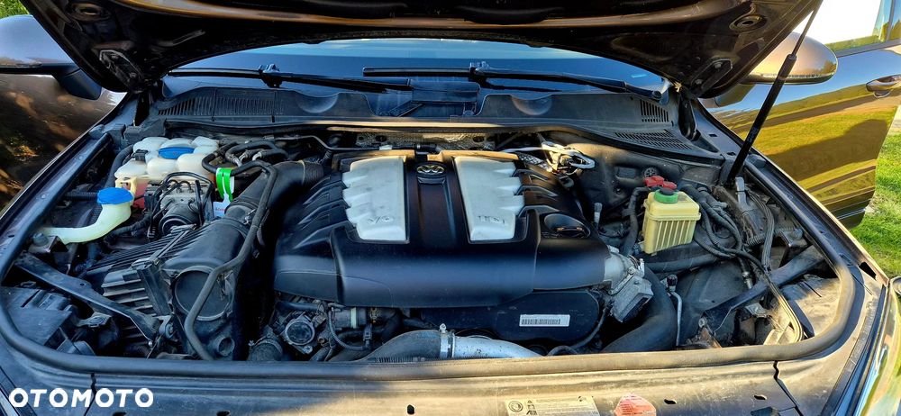 Volkswagen Touareg 3.0 V6 TDI BMT - 12