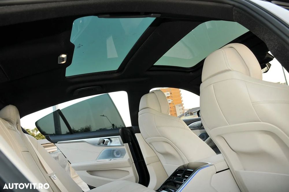 BMW M8 M850i xDrive Gran Coupe - 12