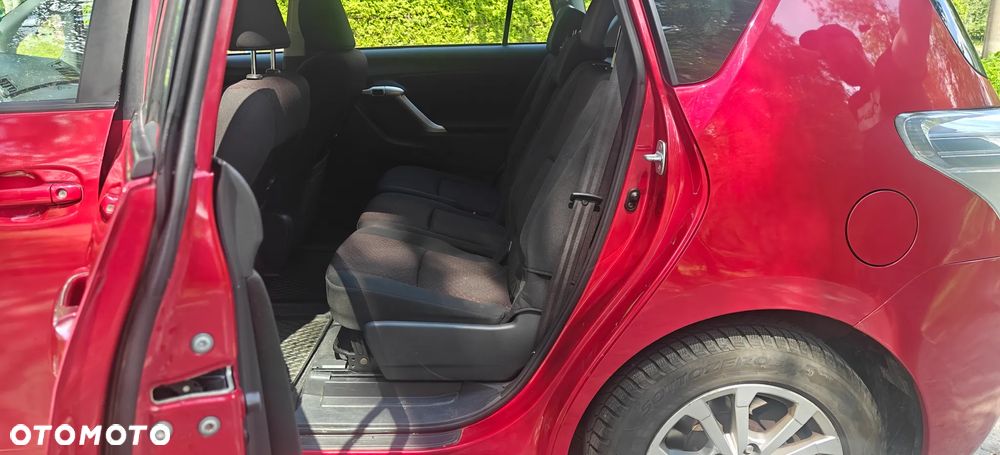 Toyota Verso 1.8 Premium EU5 - 18